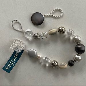 Artifax Chunky Beaded Necklace with extender